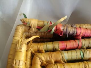VINTAGE Large Boho BASKET Multi - color Woven Coil ROUND Ethnic Decor Storage Lid 8