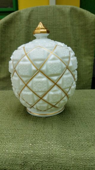 Vintage Westmoreland Glass Quilted Urn/egg Shape Trinket Box With Gold Tone 5in