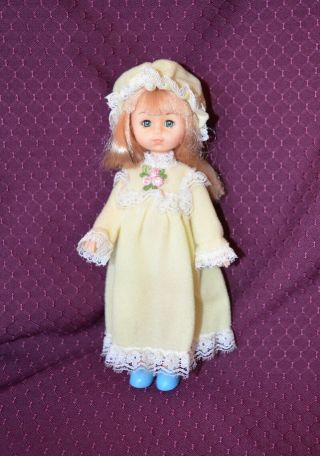 Vintage Vogue 1977 Ginny Doll In A Nightgown