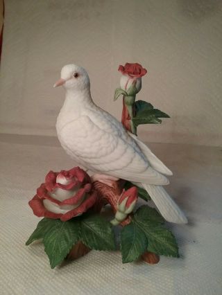 Lovely Vintage Lenox Limited Edition 1996 Porcelain Christmas Dove