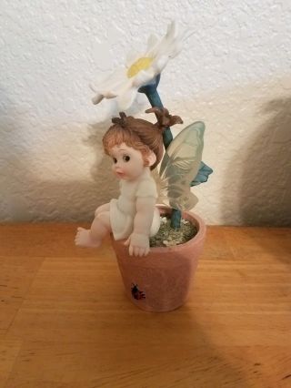 My Little Kitchen Fairies Oopsey Daisy Fairie Flower Pot Fairy Ladybug Figurine