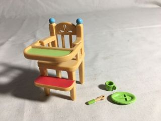 Calico Critters/sylvanian Families Vintage Baby High Chair With Dinnerware