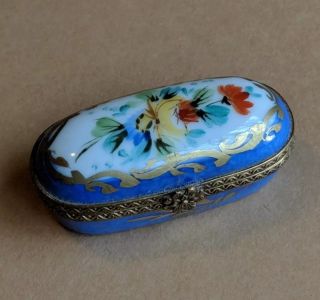 Peint Main Limoges France Hinged Trinket Box Signed Cr Floral Blue Needle Case
