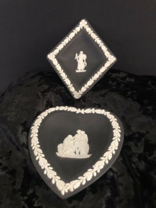 Wedgwood Black and White Jasperware DIAMOND and HEART SHAPED Pin Dish - Trinket 4