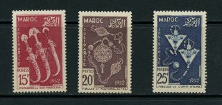 S099 French Morocco 1953 Daggers,  Antique Brooches 3v.  Mnh