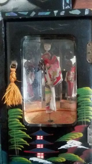 Vintage Japanese Oriental Black Lacquer Musical Jewelry Box With Turning Geisha 6