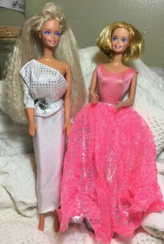 2 Vintage 1980s Barbie Dolls In Outfits