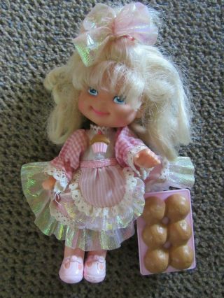Vintage 1988 Mattel Cherry Merry Muffin Cherry Scented Doll With Muffins