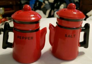 Set Of Vintage Red Coffee Pot Salt And Pepper Shakers Made In Japan 4 " Tall Euc