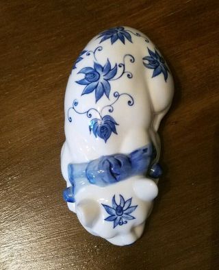 Vintage Andrea by Sadek Sleeping Cat Blue & White Floral Porcelain Figurine 3