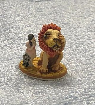 Olszewski Goebel Miniatures Dorothy And Lion