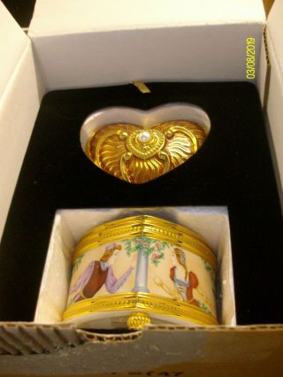 House Of Faberge Franklin Romeo And Juliet - Porcelain Music Box