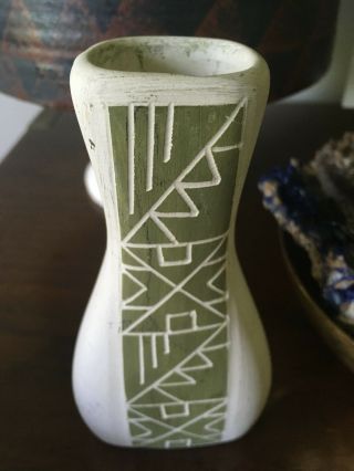 Vtg Mid Century Native American Sioux Indian Pottery/ Bud Vase 4