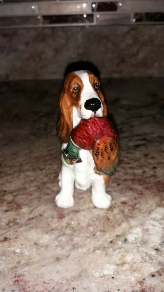 Vintage Royal Doulton Dog Figurine - Cocker Spaniel With Pheasant Hn 1029