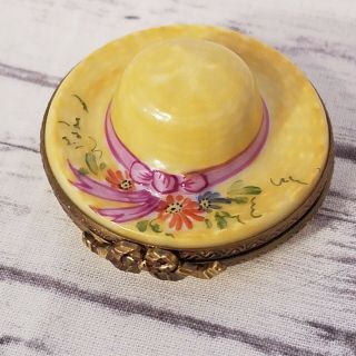 Limoges France Peint Main Trinket Box Hinged Hat Yellow Flowers 3