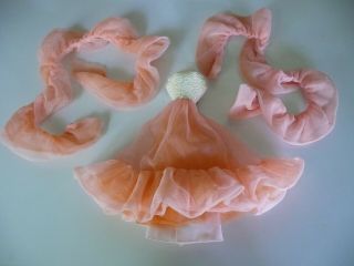 Barbie Vintage Peaches N Cream Dress And 2 Boas 1984
