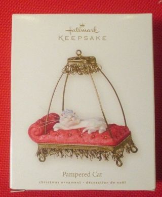 Hallmark Keepsake Ornament 2007 Pampered Cat On Bed / Chaise Lounge -
