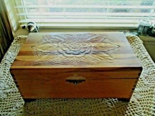 Vtg Large Carved Cedar Wood Jewelry Keepsake Trinket Box W/ Mirror Floral Design
