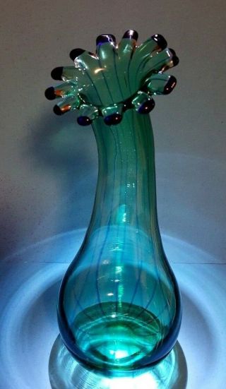 Stunning Blue Green Art Glass Vase With Blue Lines And A Fluted Top - Exc Cond.
