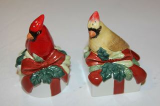 Christmas Lenox Cardinal Salt & Pepper Shaker Set Christmas Cardinal Birds