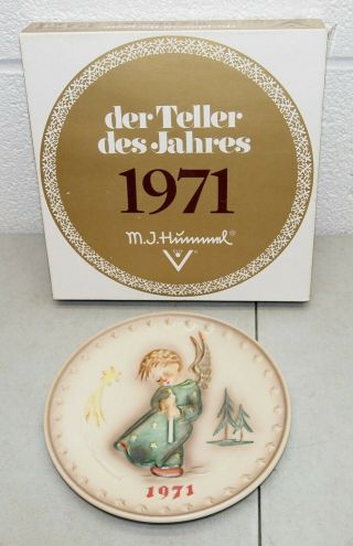 First Edition Goebel Hummel Annual Plate 1971 " Heavenly Angel " With Box