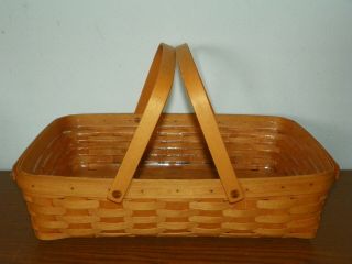 Longaberger 2003 Woven Medium Gathering Basket W/ 42404 Plastic Liner