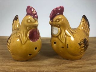 Rooster Hen Chicken Vintage Salt & Pepper Shakers From Japan 10a