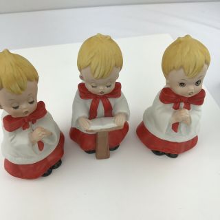 Vintage Homco Choir Boy Carolers Christmas Porcelain Figures 4.  5in High Set Of 3