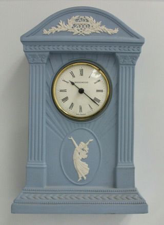 Millenium 2000 Wedgwood England Mantel Clock Blue Jasperware Dancing Hours