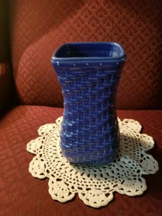 Longaberger Pottery Woven Tradition Cornflower Blue Reflections 8.  25 " Vase