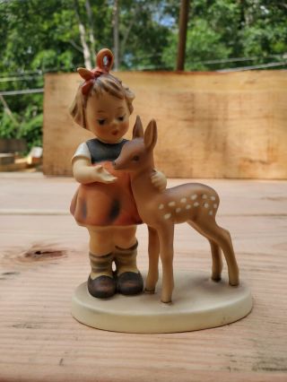 Goebel Hummel Figurine 136/1 " Friends " Girl With Fawn