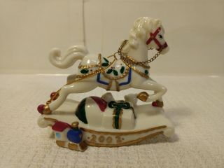 Avon 2002 Holiday Treasures Porcelain Musical Rocking Horse Ornament Ch529