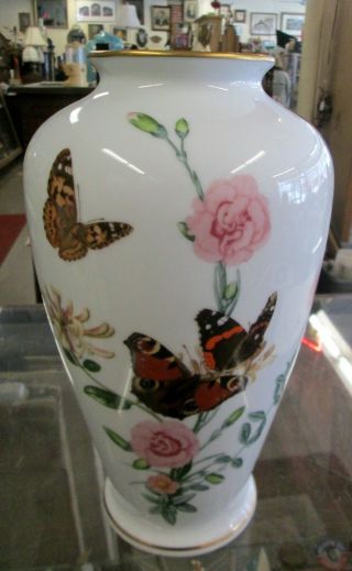 The Country Garden Butterfly Vase By John Wilkinson 1981 Franklin Porcelain 2