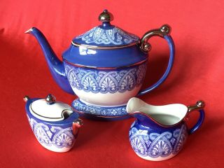 Bombay Blue & White Tile Motif Tea Set - Footed Teapot,  Sugar & Creamer Platinum