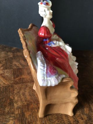 royal doulton figurines “Belle Of The Ball” HN1997 2