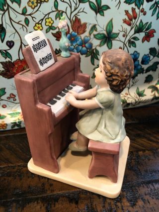 Bessie Pease Gutmann Vintage Porcelain 1985 " Harmony " Piano Girl Figurine.