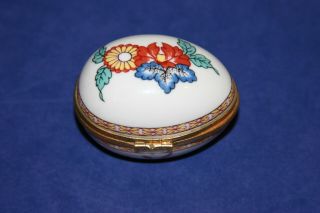 Porcelaine LIMOGES Castel France Egg - Shaped Hinged Trinket Box 2