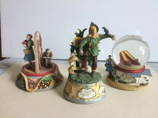 Wizard Of Oz Musical Globes
