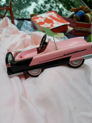 1994 Garton Hallmark Classics 1956 Pink Kidillac Kiddie Car Classics Qhx9094