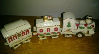2002 Avon Holiday Express Porcelain Christmas Train For Avon Holiday Express Se