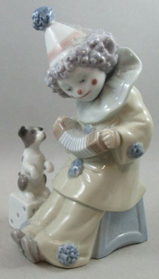 Lladro Pierrot With Concertine 5279 / Clown With Accordion And Dog
