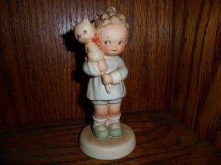 Vintage 1987 Enesco Hang On To Your Luck Figurine Memories Of Yesterday