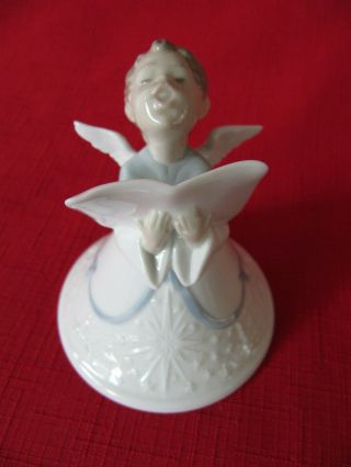 Vintage Lladro Daisa Tenor Singing Boy Angel Ornament Bell Figurine