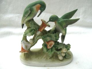 Vintage Lefton Humming Birds Figurine Hand Painted Made In Taiwan.  Kw467