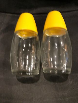 Vintage Gemco MCM Yellow Top Glass Salt and Pepper Shaker Set 3