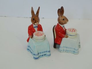 2 Vtg 1982 Royal Doulton Bunnykins A Happy Birthday Bunny Figurines