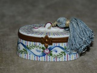 Limoges Peint Main Oval Trinket Box W/tassel On Cover Signed By Artist