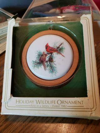 Hallmark Holiday Wildlife Ornament Cardinal 1982 1st In Series