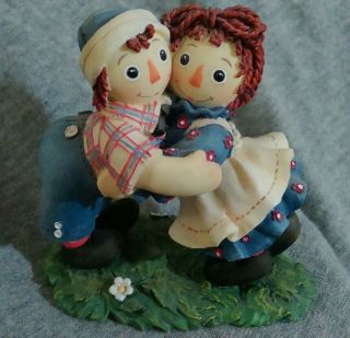 " Heartfelt Hugs Make Happy Friends " Raggedy Ann & Andy Figurine - Con.