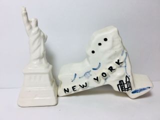 Parkcraft Style Salt And Pepper Shakers York City Statue Of Liberty Us State